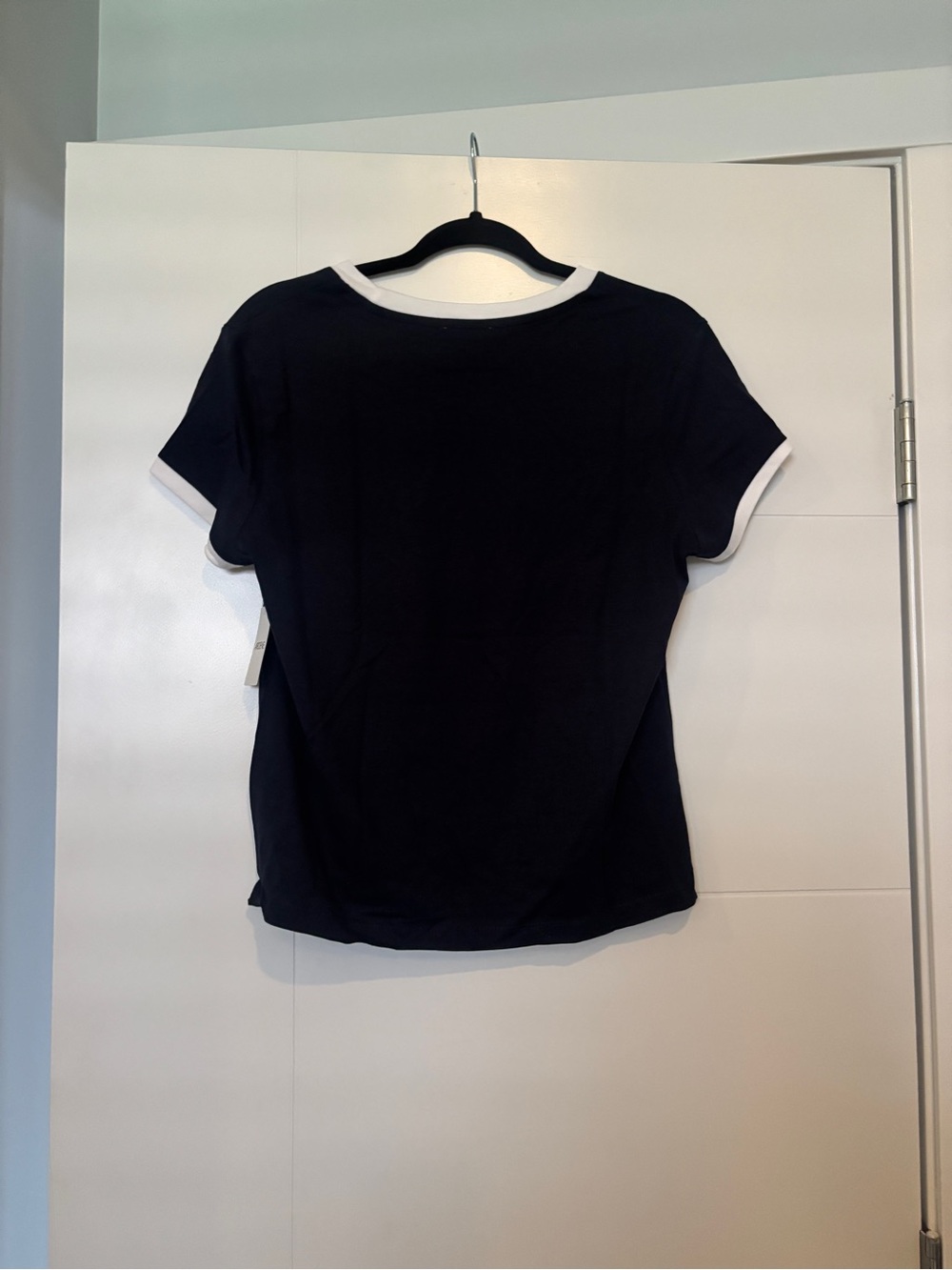 NWT Ardene Brooklyn New York Contrast Ringer Tee - Navy & White - Picture 5 of 7